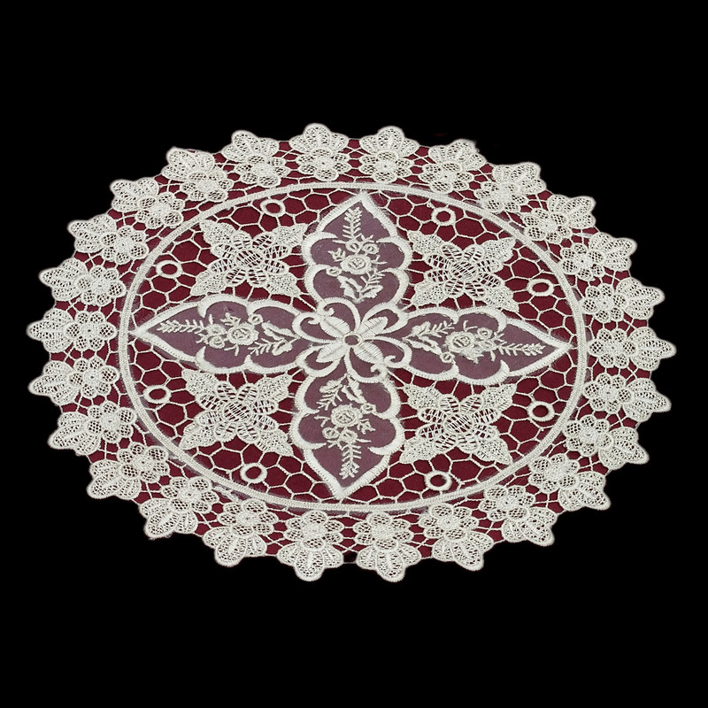 رومیزی مدل دایره طرح نیایش