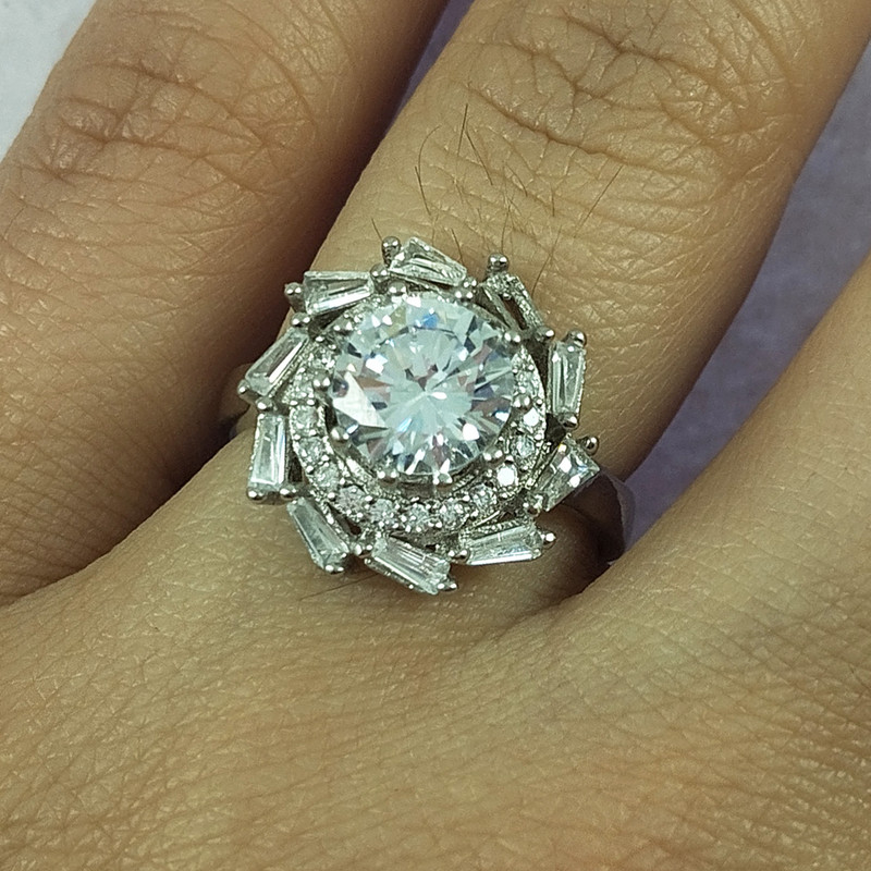 انگشتر نقره زنانه سلین کالا مدل برلیان کد 65