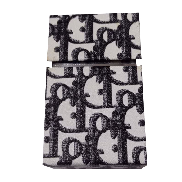 جا سیگاری مدل B12