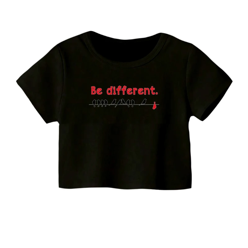 کراپ‌ تی‌شرت آستین کوتاه زنانه مدل متفاوت باش