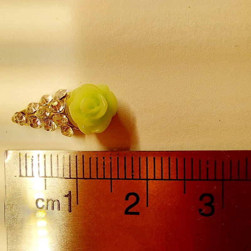 نگین ناخن مدل 3D-1 بسته 8 عددی