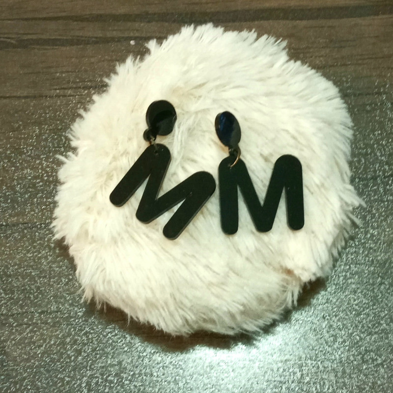 نیم ست دخترانه مدل حروف انگلیسی طرح M