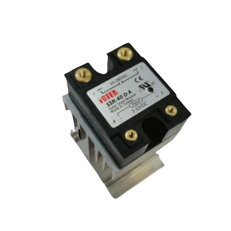رله 40 آمپر فوتک مدل DC to AC SSR به همراه هیت سینک