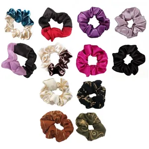 کش مو زنانه کد Love 0009 بسته 12 عددی