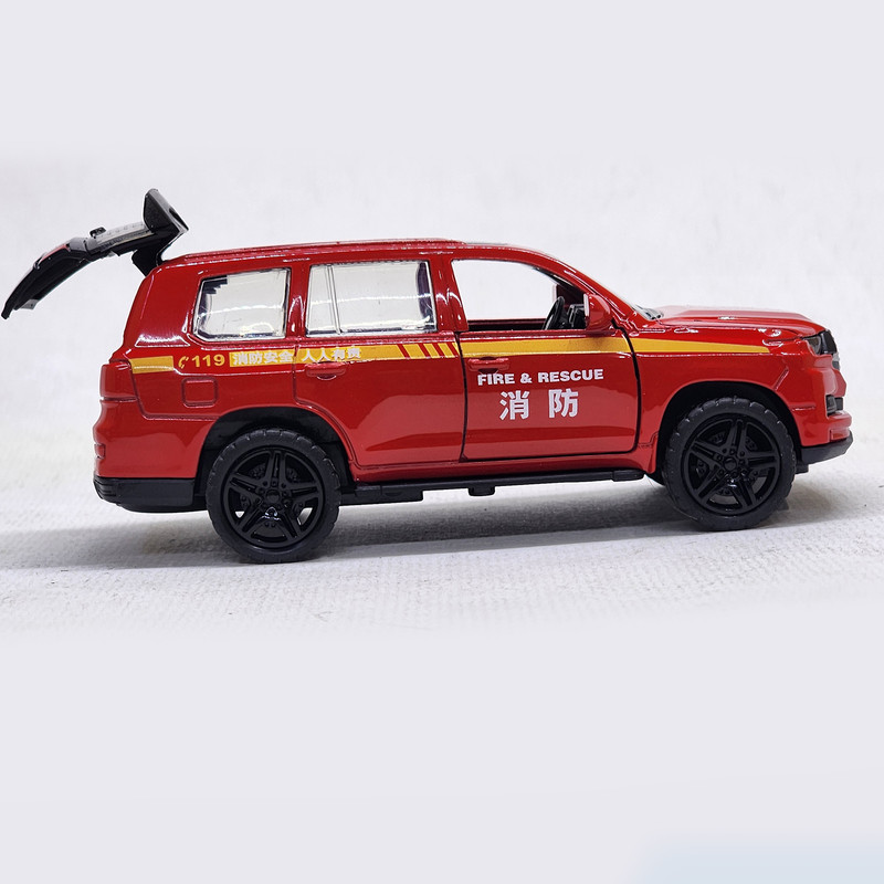 ماشین بازی مدل فلزی لندکروز آتش نشانی