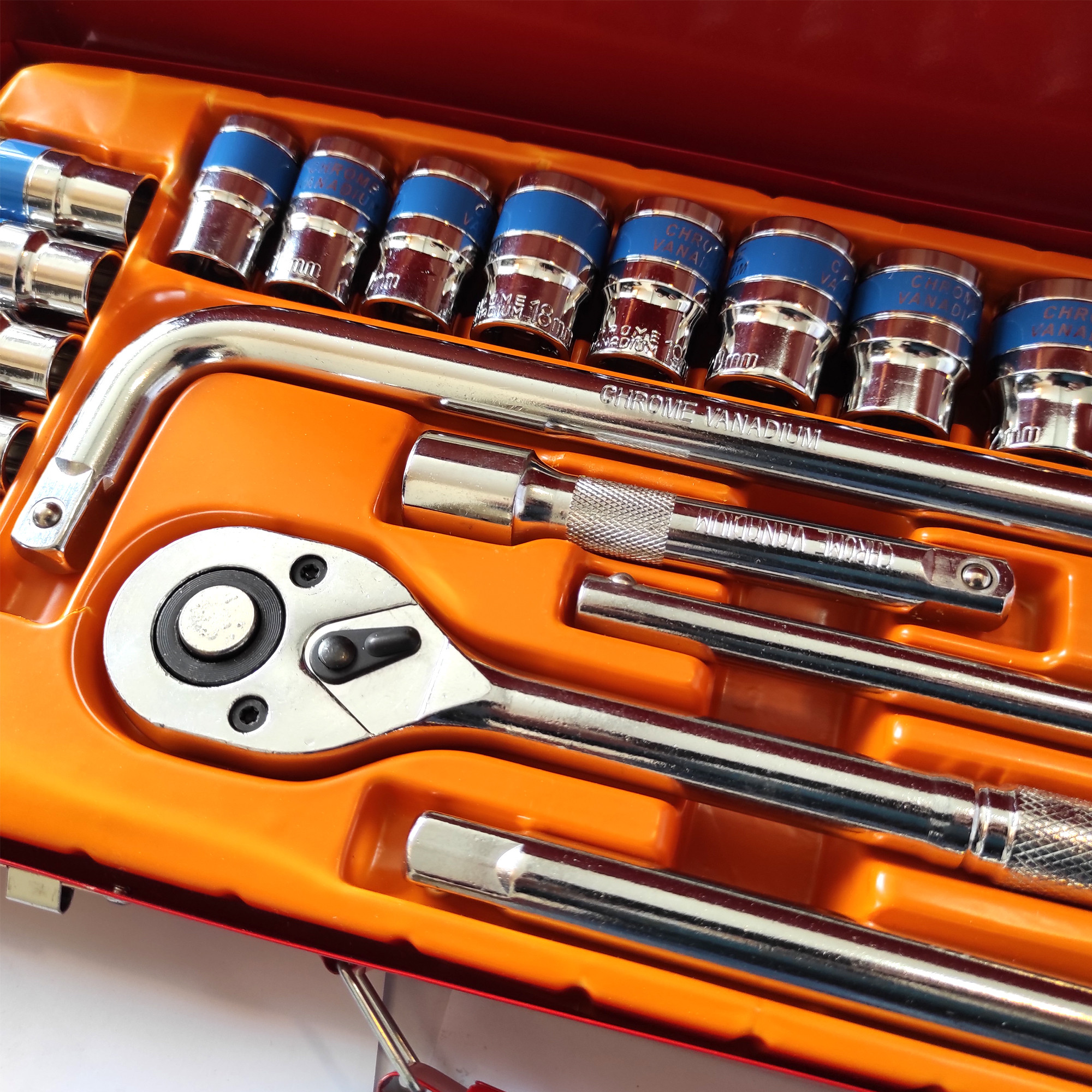 آچار بکس کنیوش مدل K-25  مجموعه 25 عددی