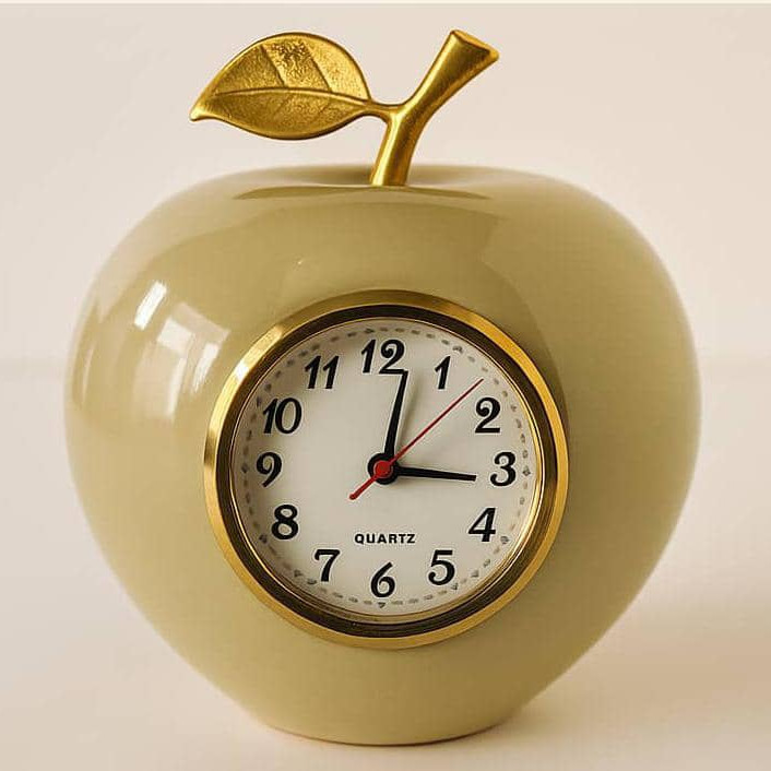 ساعت رومیزی عقربه‌ای مدل سیب