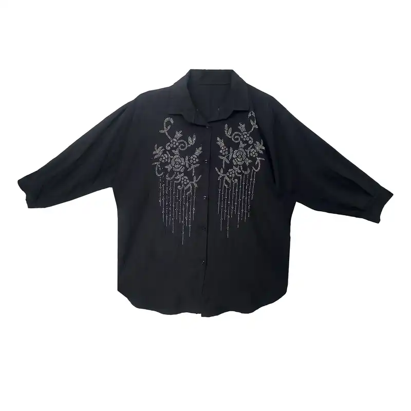 مانتو زنانه مدل نگین دار رنگ مشکی