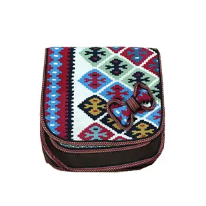 کیف رودوشی مدل گلیمی کد 5