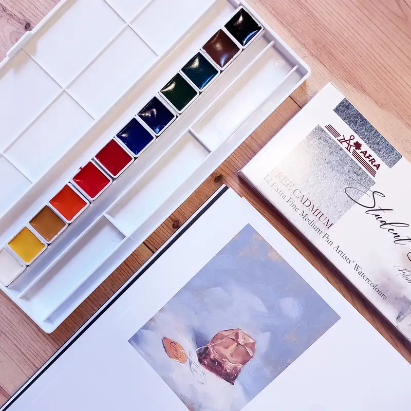 آبرنگ 12 رنگ افرا مدل Student