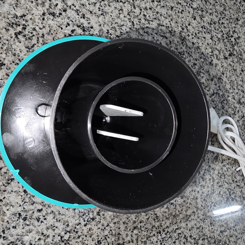 دستگاه بخور گرم هلن مدل P273