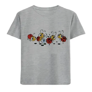 تی شرت آستین کوتاه دخترانه مدل کفشدوزک ها D169