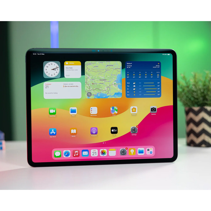 تبلت 13 اینچ اپل مدل IPad Pro 2025 M5 Wi-Fi ظرفیت 1 ترابایت و رم 16 گیگابایت، رزولوشن دوربین 12 مگاپیکسل، پشتیبانی از قلم و کیبورد