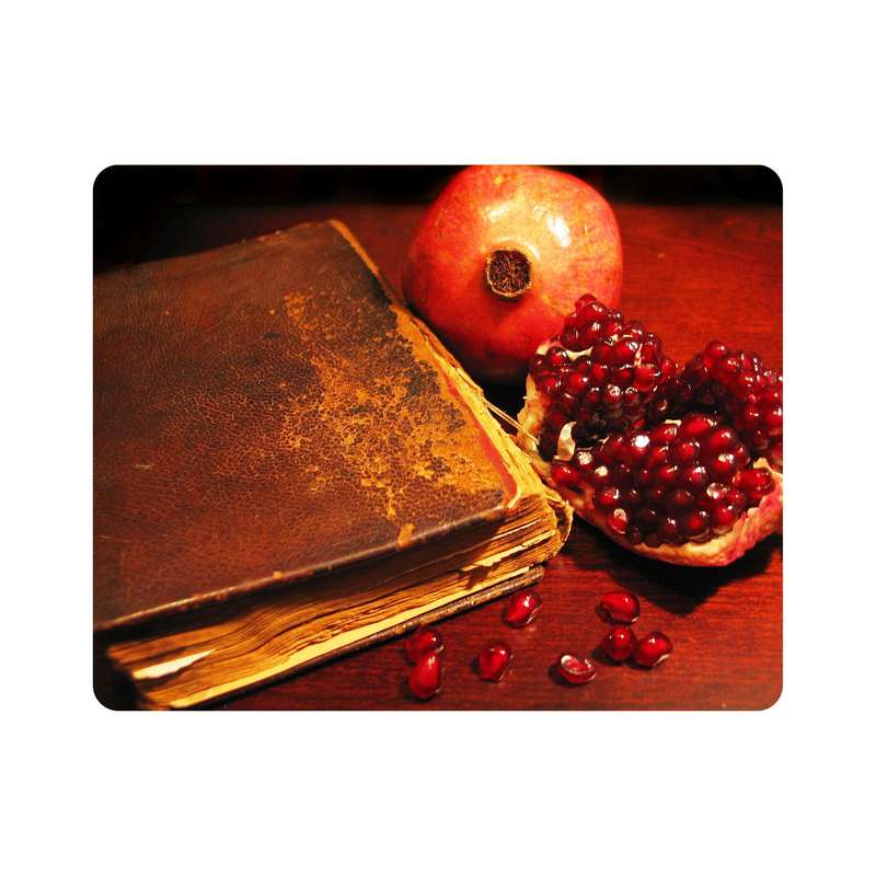 ماوس پد اطلس آبی طرح شب یلدا و انار و کتاب مدل T7305