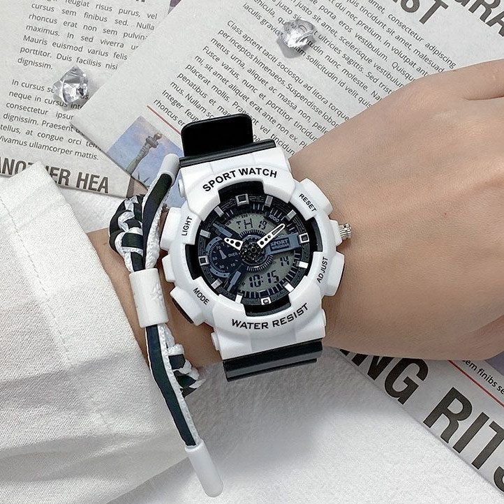 ساعت مچی عقربه ای مدل اسپرت دو زمانه بند پیو کد 3