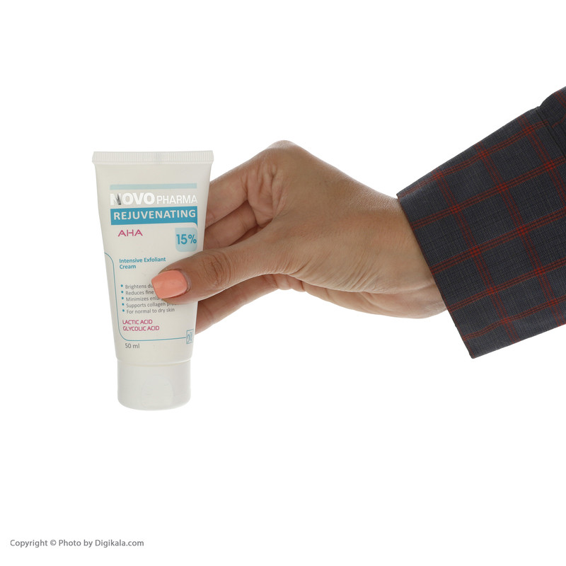 کرم لایه بردار مای سری نووفارما مدل AHA 15 حجم 50 میلی لیتر