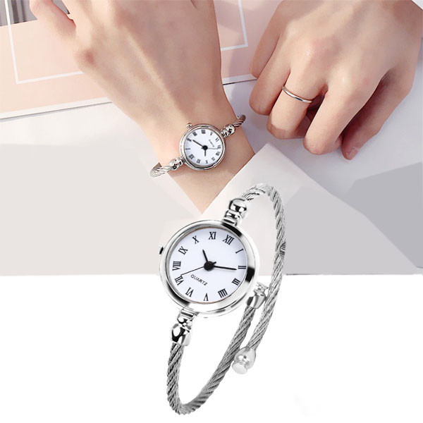 ساعت مچی عقربه ای زنانه مدل لوکس کد n-unan-s