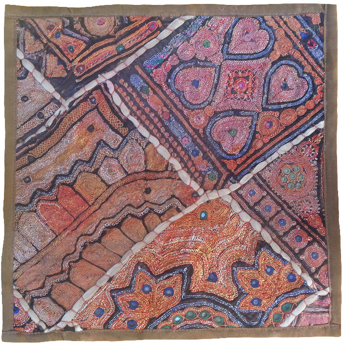 رومیزی سوزن دوزی مدل عسلی کد ZAR19