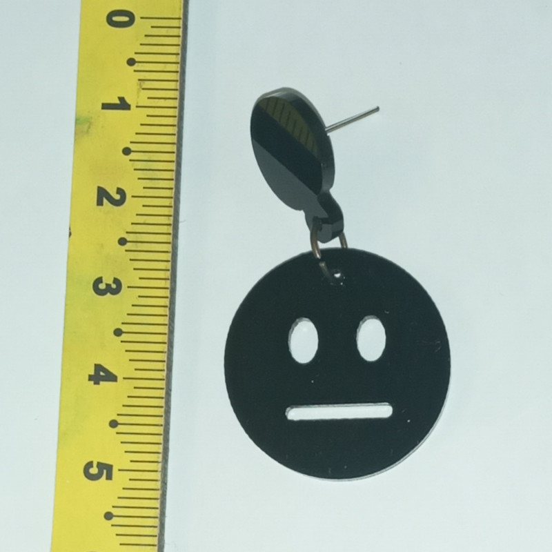 نیم ست دخترانه مدل ایموجی خنثی