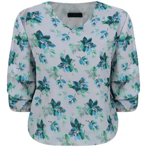 بلوز زنانه مدل حریر گل رنگ آبی