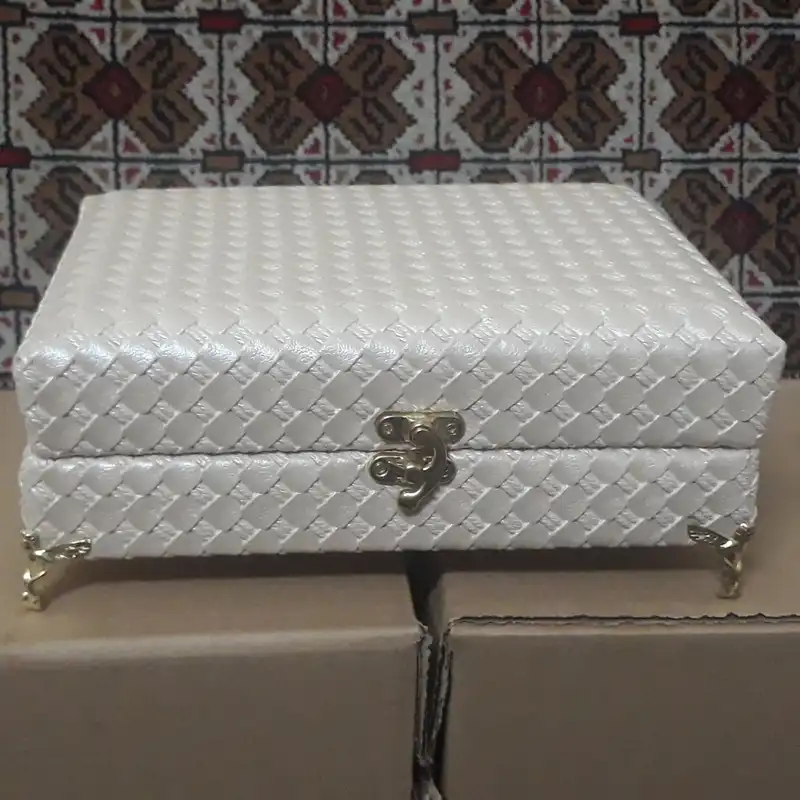 جعبه نخ و سوزن مدل 2518