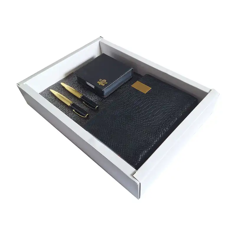 ست مدیریتی سال 1403 مدل طوطی گیفت کد 117002223 مجموعه 4 عددی