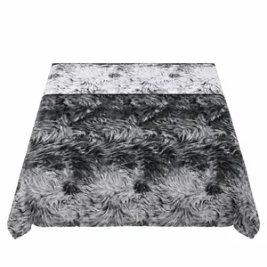 لحاف دونفره مدل بهاره طرح خز سایز 210*235 سانتی متر