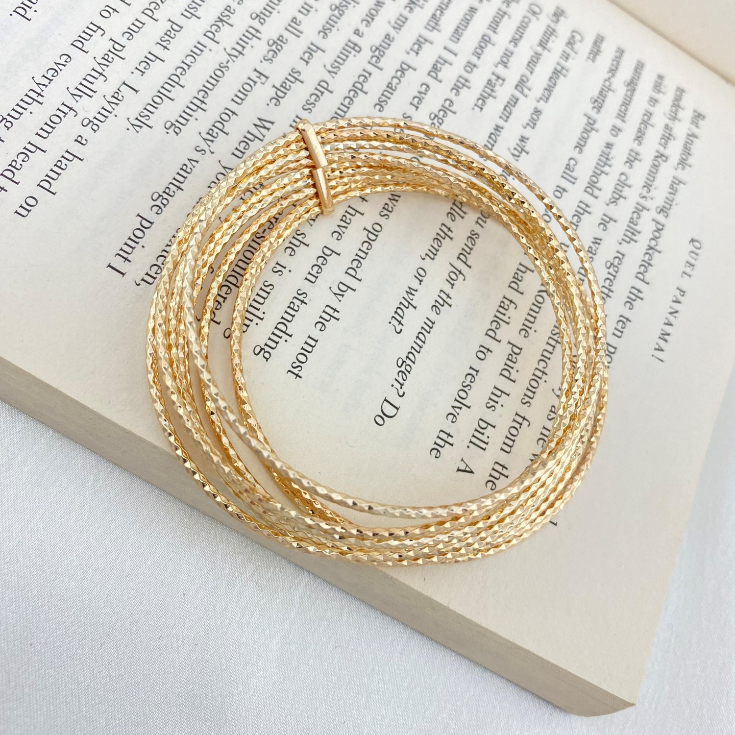 النگو زنانه وای اس ایکس مدل B4462 57 مجموعه 9 عددی