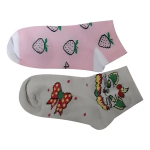 جوراب دخترانه کد 437 مجموعه 2 عددی