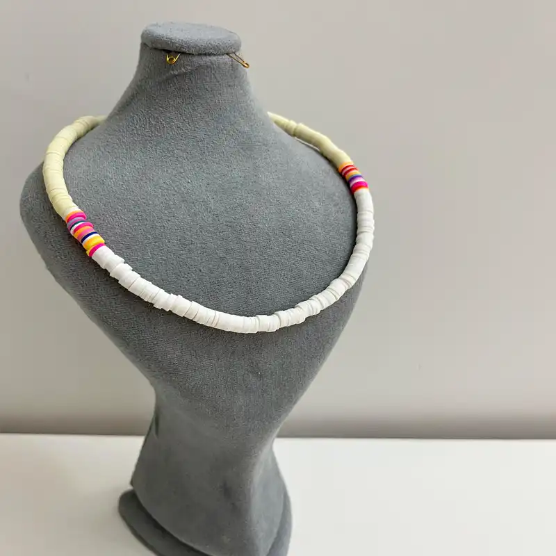 گردنبند زنانه مدل فیمو