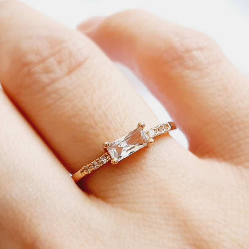 انگشتر زنانه آی ام مدل E2487