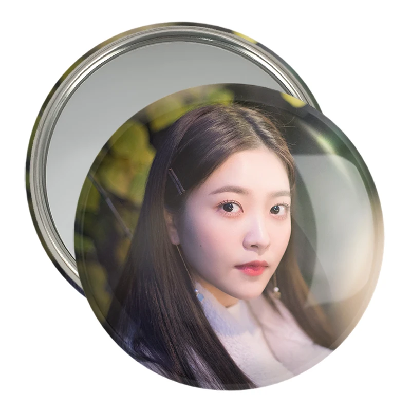 آینه جیبی خندالو مدل یری گروه رد ولوت Red Velvet  کد 19591