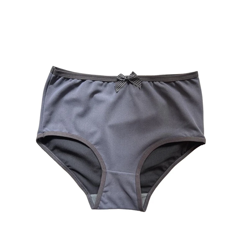 شورت زنانه فارفالا نوته مدل کلاسیک