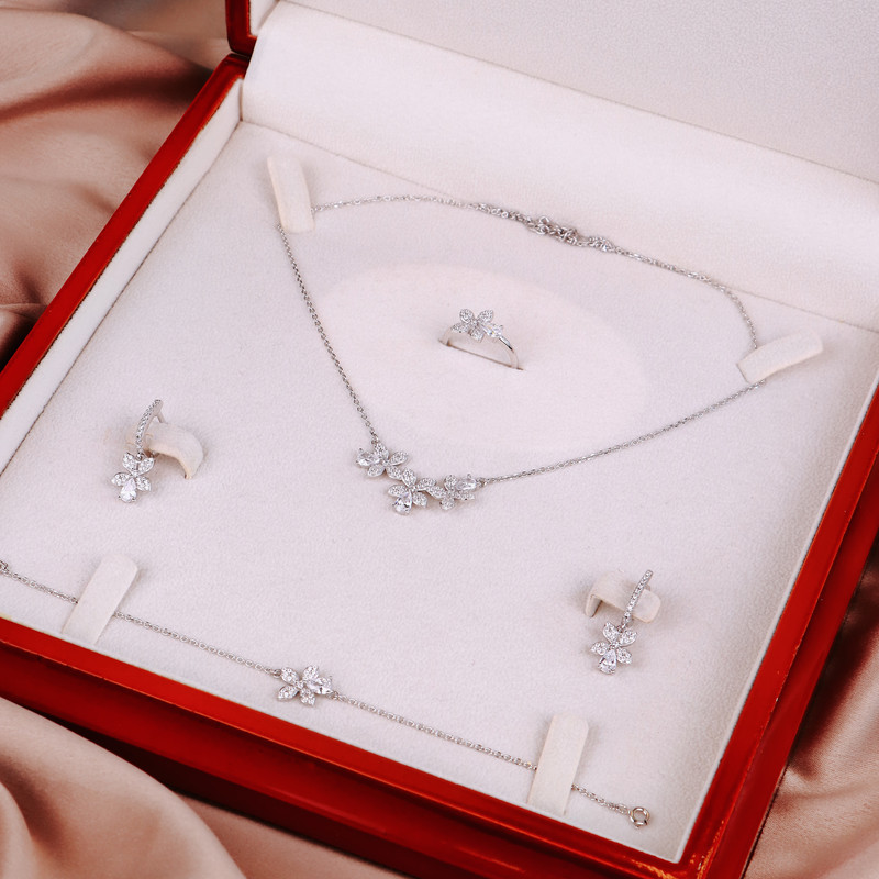 سرویس نقره زنانه جی تی ای مدل فلاور