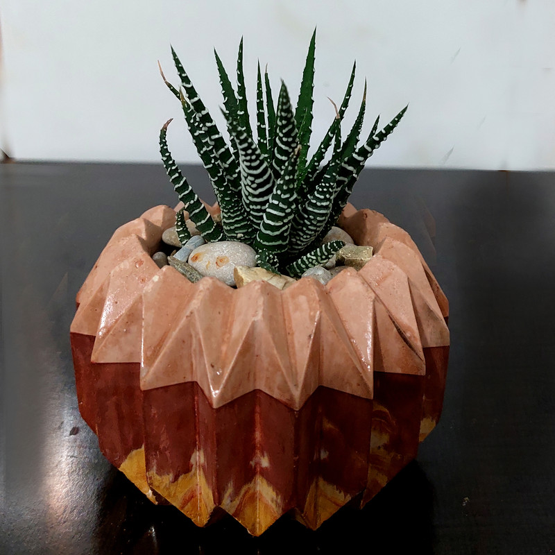 گلدان مدل سنگی