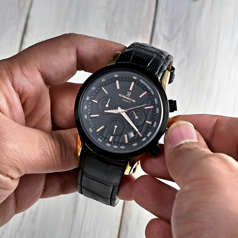 ساعت مچی عقربهای مردانه رومانسون مدل سه موتوره کرنوگراف بند چرم کد Ro-Av-4 ساعت مچی عقربهای مردانه رومانسون مدل سه موتوره کرنوگراف بند چرم کد Ro-Av-4