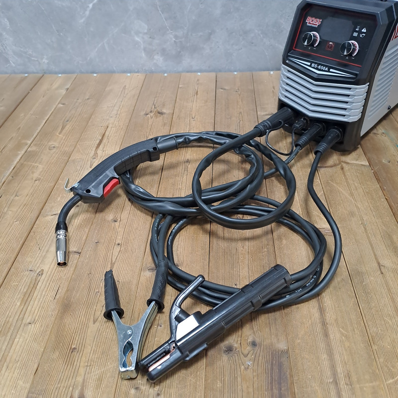 دستگاه جوش 650 آمپر صنعتی باس مدل NEO POPER کد CO2 دستگاه جوش 650 آمپر صنعتی باس مدل NEO POPER کد CO2