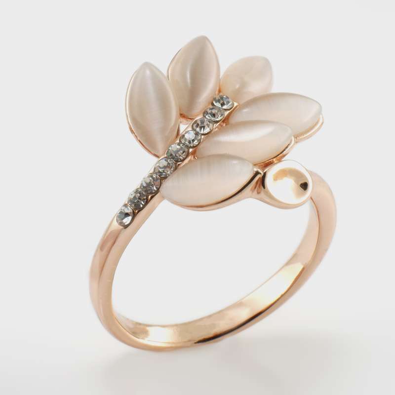 انگشتر دخترانه مدل برگ انگشتر دخترانه مدل برگ