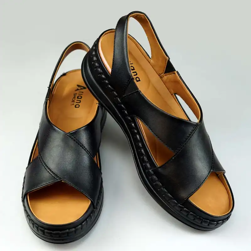 صندل زنانه مدل هانا