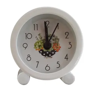 ساعت رومیزی مدل y-love 31