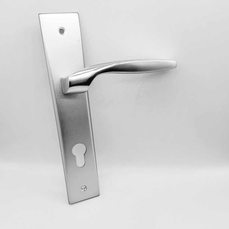 دستگیره در باتیس مدل سورا 02 دستگیره در باتیس مدل سورا 02