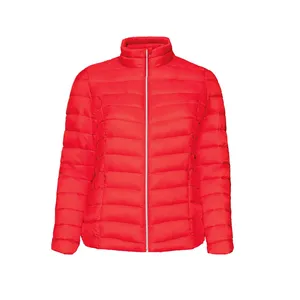 کاپشن زنانه اسمارا، از جنس پلی‌استر با طرح ساده و تنخوری معمولی، مدل ed-09