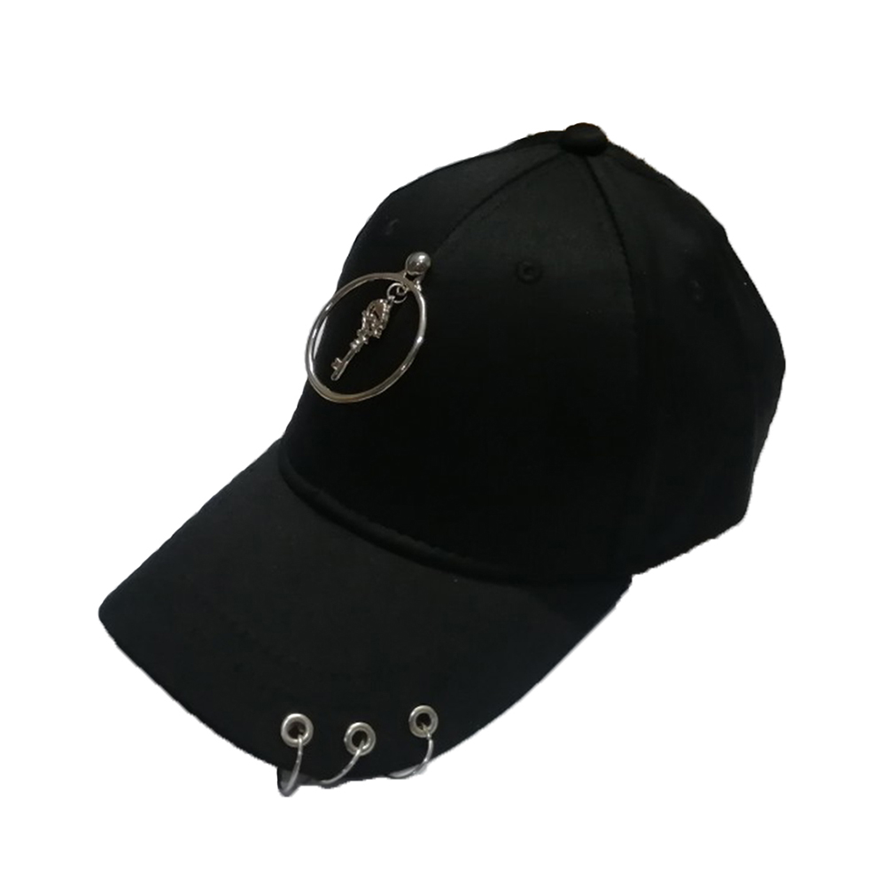 کلاه کپ مدل زنجیردار کد 24