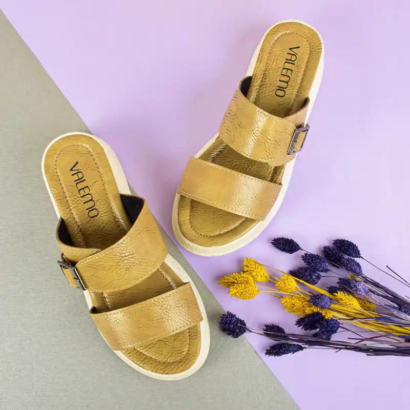 صندل زنانه والمو مدل لگرنیو کد CR.2931