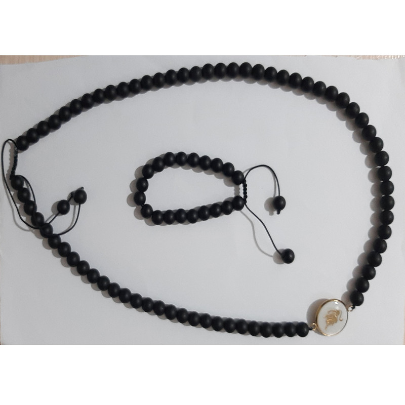 نیم ست زنانه طرح نماد ماه مرداد کد 8 نیم ست زنانه طرح نماد ماه مرداد کد 8