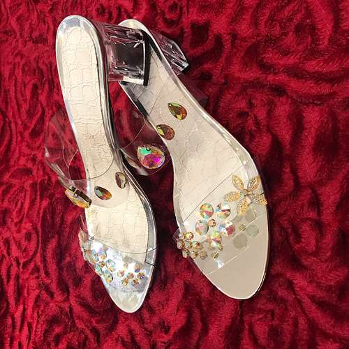 صندل زنانه کد ۱۲۷ صندل زنانه کد ۱۲۷