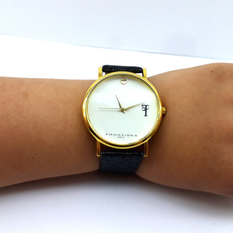 ساعت مچی عقربه ای زنانه مدل کارنا کد 12