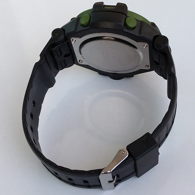 ساعت مچی دیجیتال پسرانه والار مدل C-SPORT کد 200