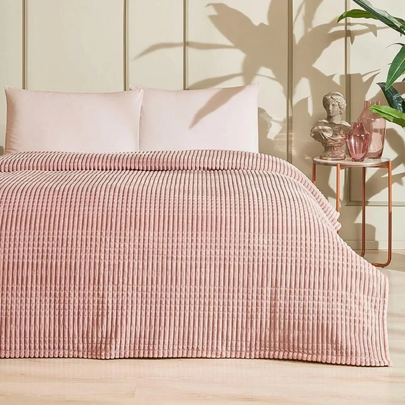 پتو ازدیلک مدل Piramit Pembe سایز 220×220 سانتی متر