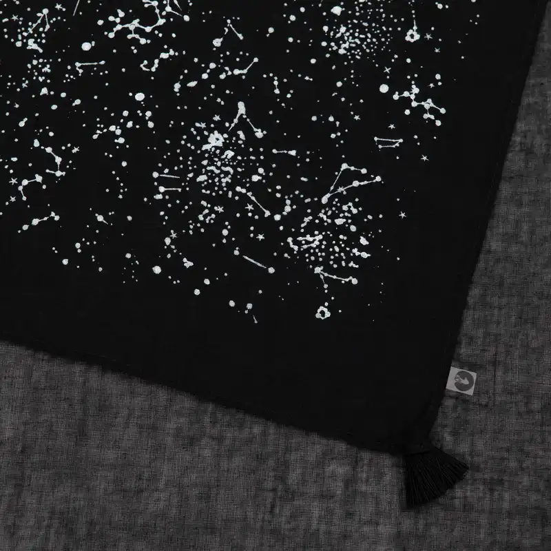 روسری زنانه گدار مدل کهکشان